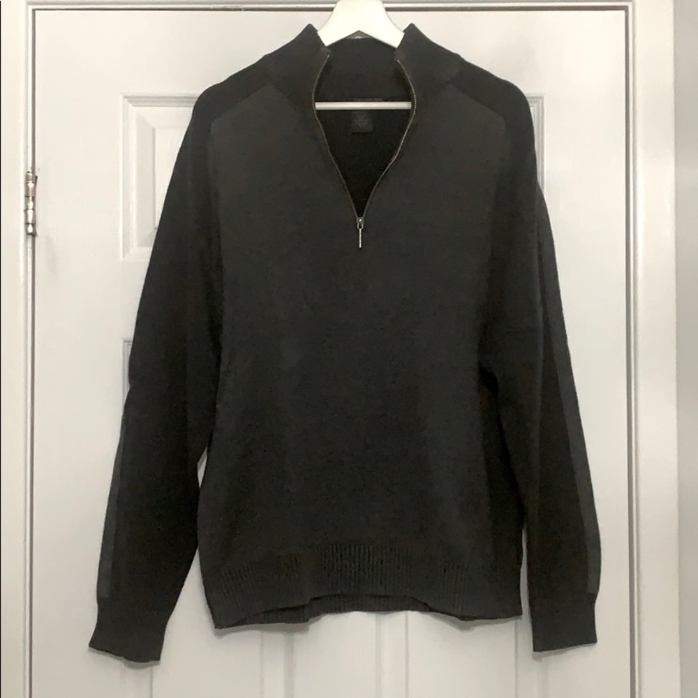 CALVIN KLEIN MENS HALF ZIP SWEATER IN SIZE X-LARGE